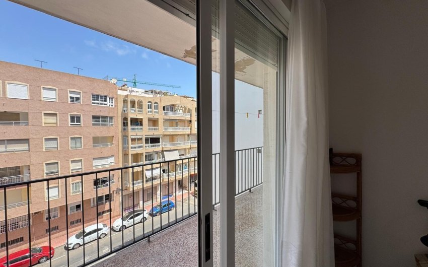 Revente - Apartment -
Torrevieja - Playa del Cura