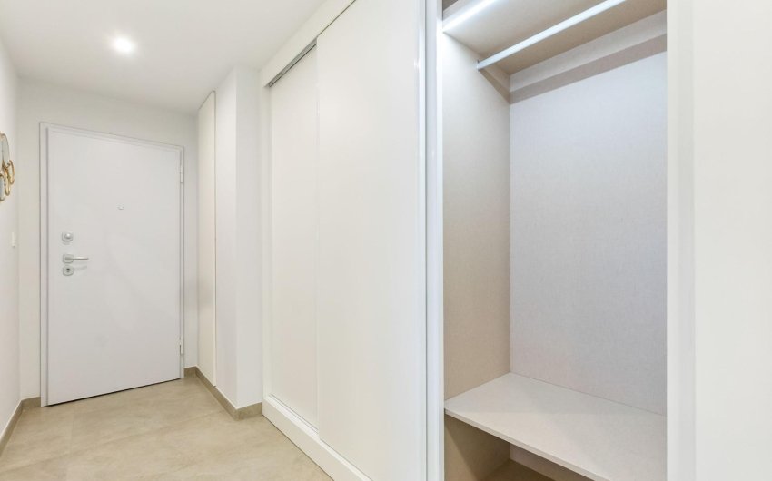 Revente - Apartment -
Torrevieja - Playa del Cura