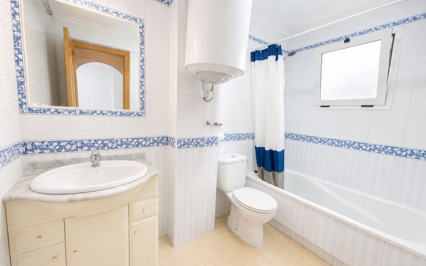 Revente - Apartment -
Torrevieja - Playa del Cura