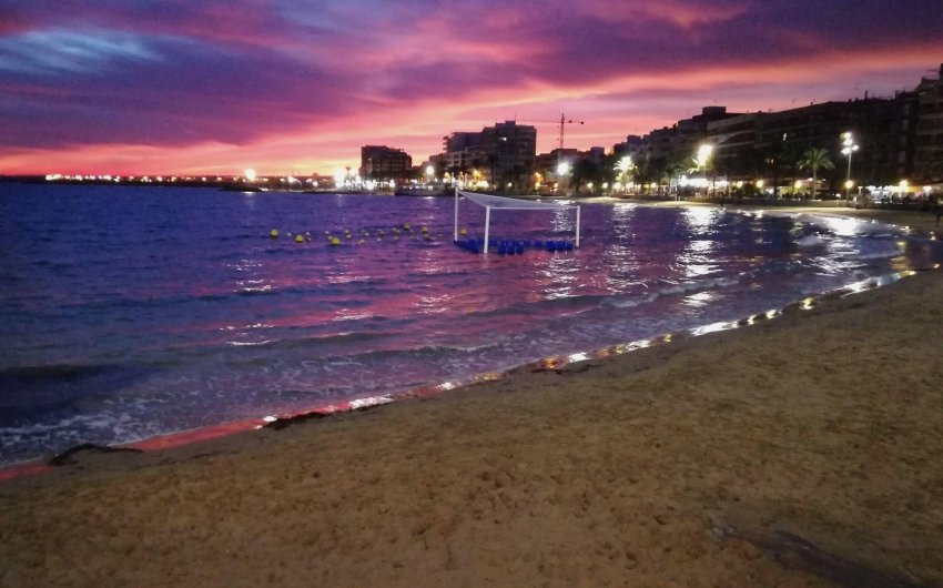 Revente - Apartment -
Torrevieja - Playa del Cura