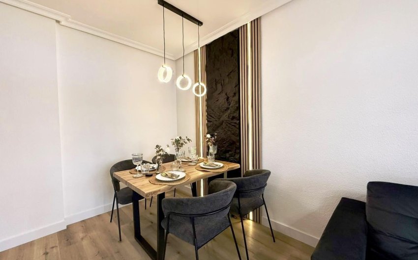 Revente - Apartment -
Torrevieja - Playa del Cura