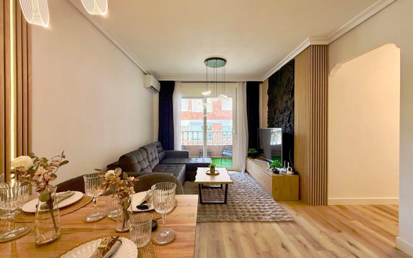 Revente - Apartment -
Torrevieja - Playa del Cura