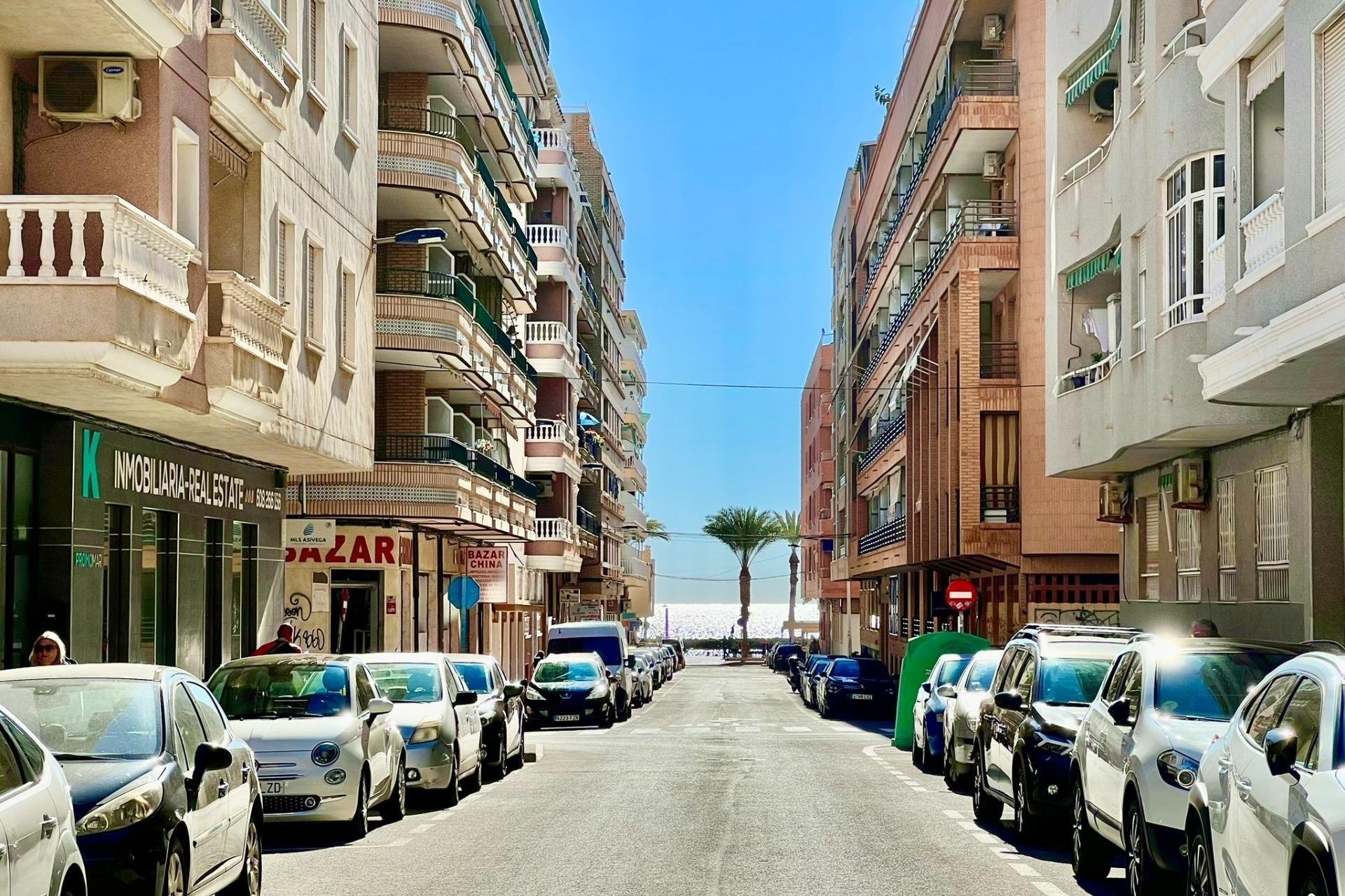 Revente - Apartment -
Torrevieja - Playa del Cura
