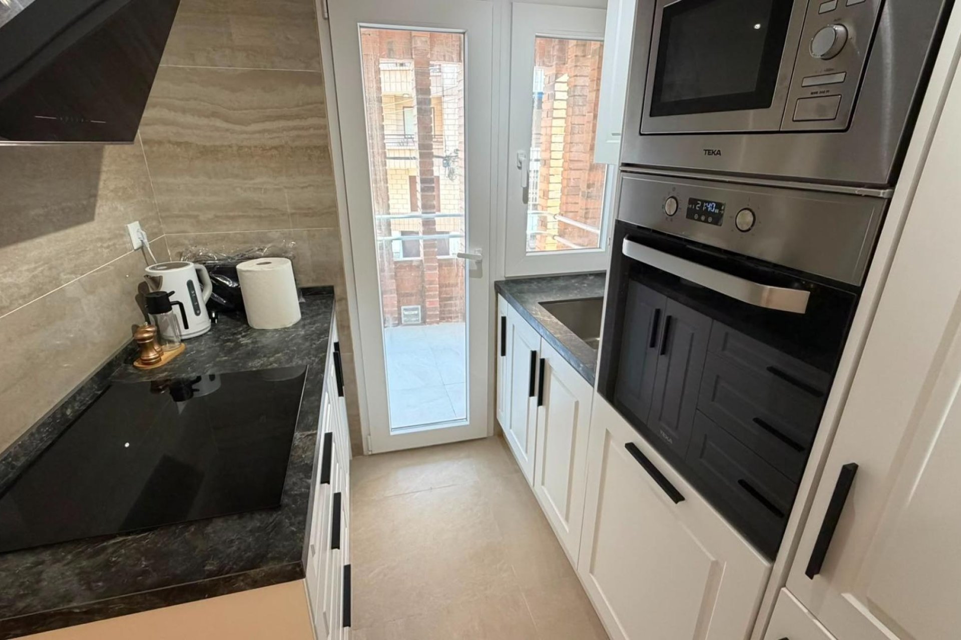 Revente - Apartment -
Torrevieja - Playa del Cura