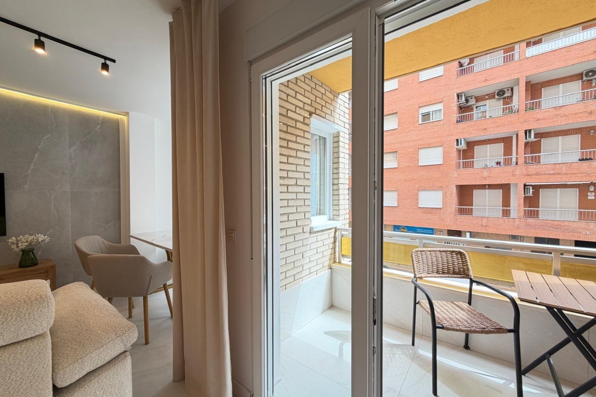 Revente - Apartment -
Torrevieja - Playa del Cura