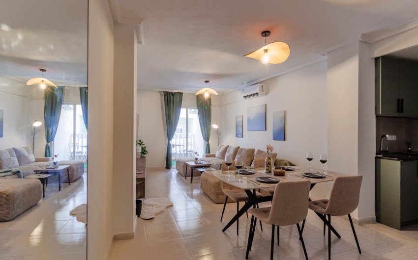 Revente - Apartment -
Torrevieja - Playa del Cura