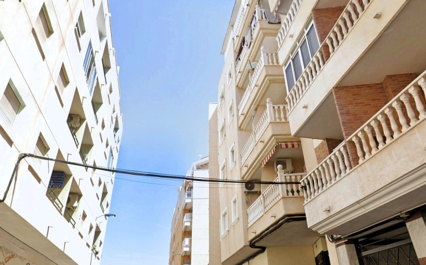 Revente - Apartment -
Torrevieja - Playa del Cura