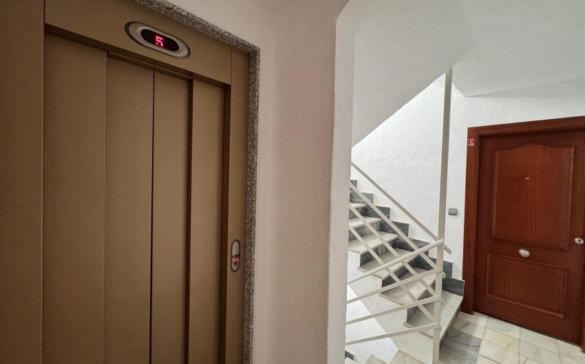 Revente - Apartment -
Torrevieja - Playa del Cura