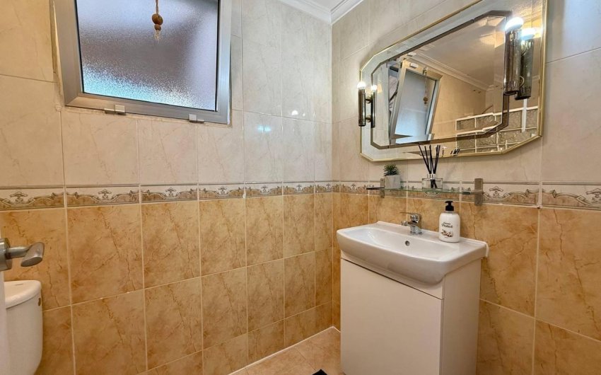 Revente - Apartment -
Torrevieja - Playa del Cura