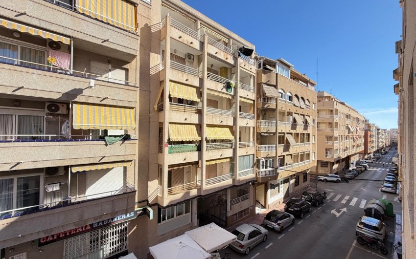 Revente - Apartment -
Torrevieja - Playa del Cura