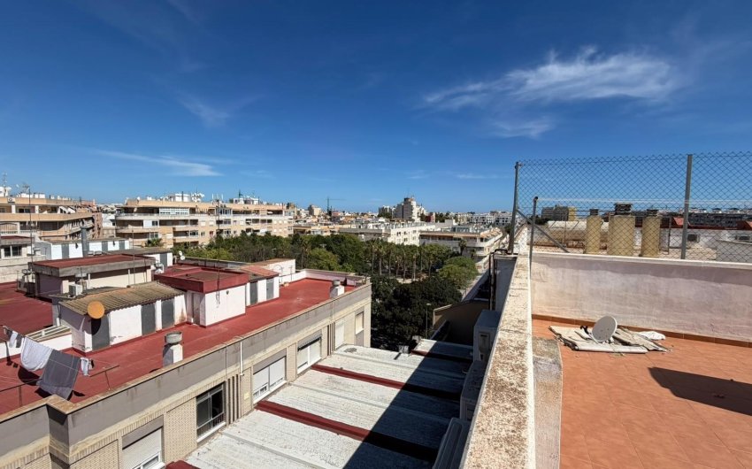 Revente - Apartment -
Torrevieja - Playa del Cura