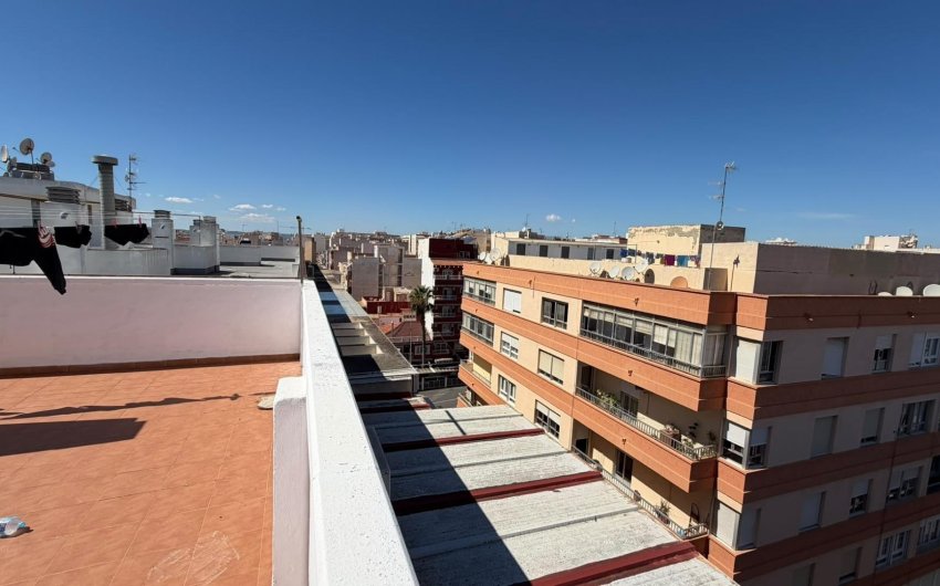 Revente - Apartment -
Torrevieja - Playa del Cura