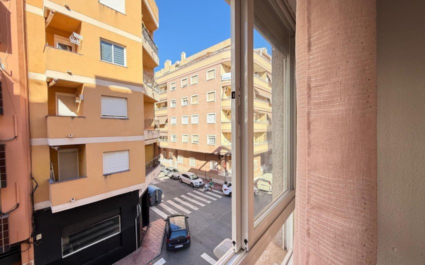Revente - Apartment -
Torrevieja - Playa del Cura