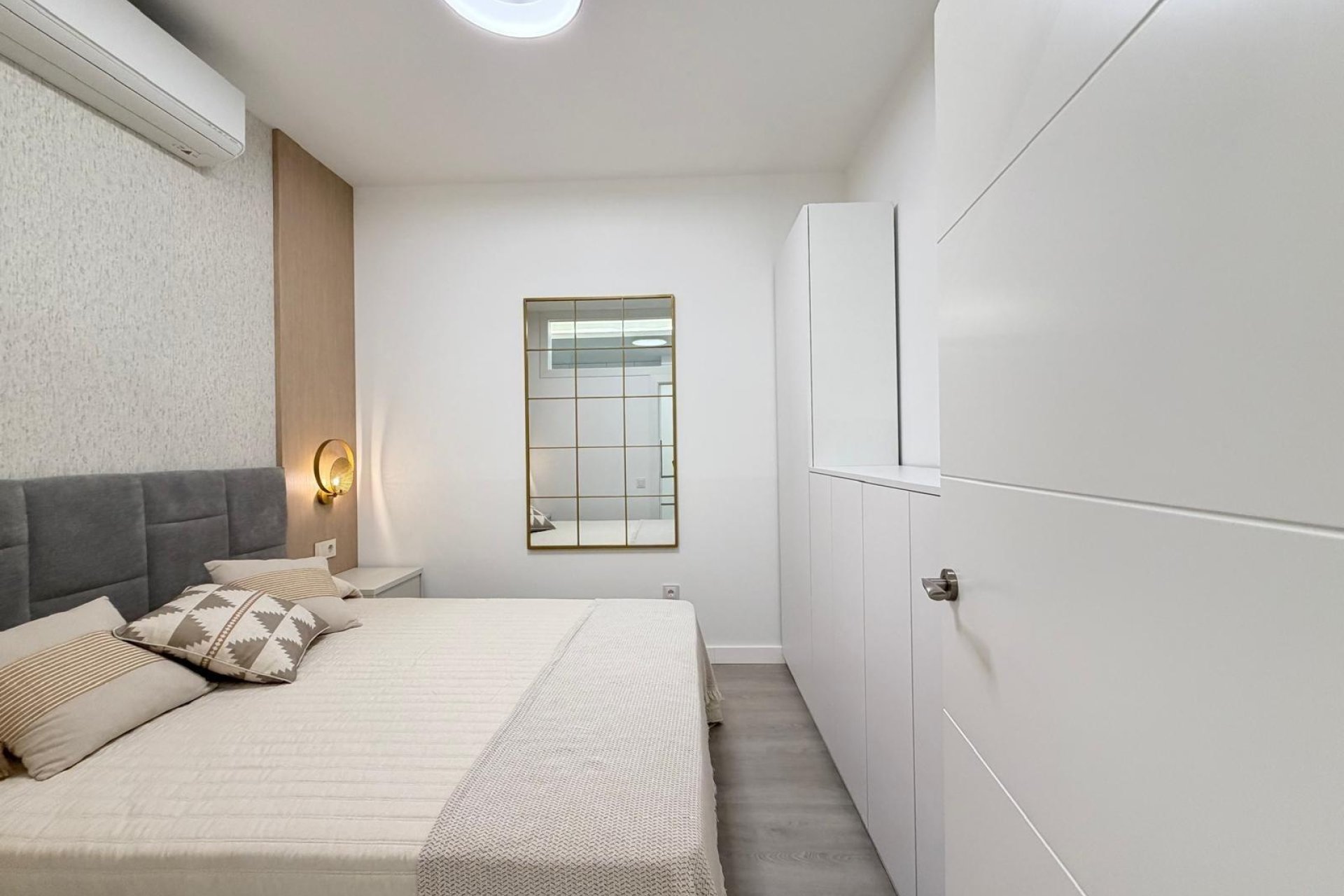 Revente - Apartment -
Torrevieja - Playa del Cura