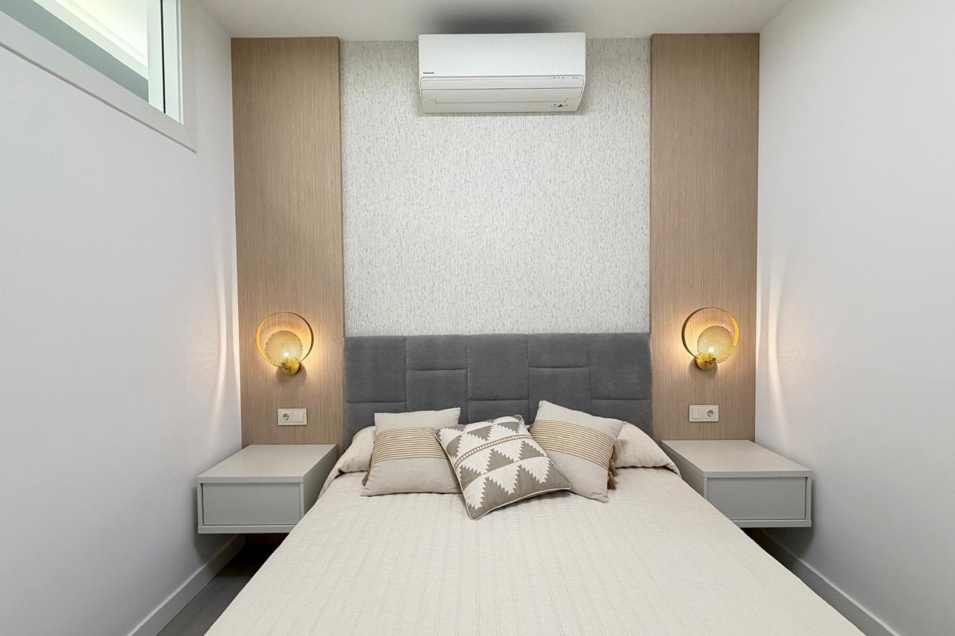 Revente - Apartment -
Torrevieja - Playa del Cura