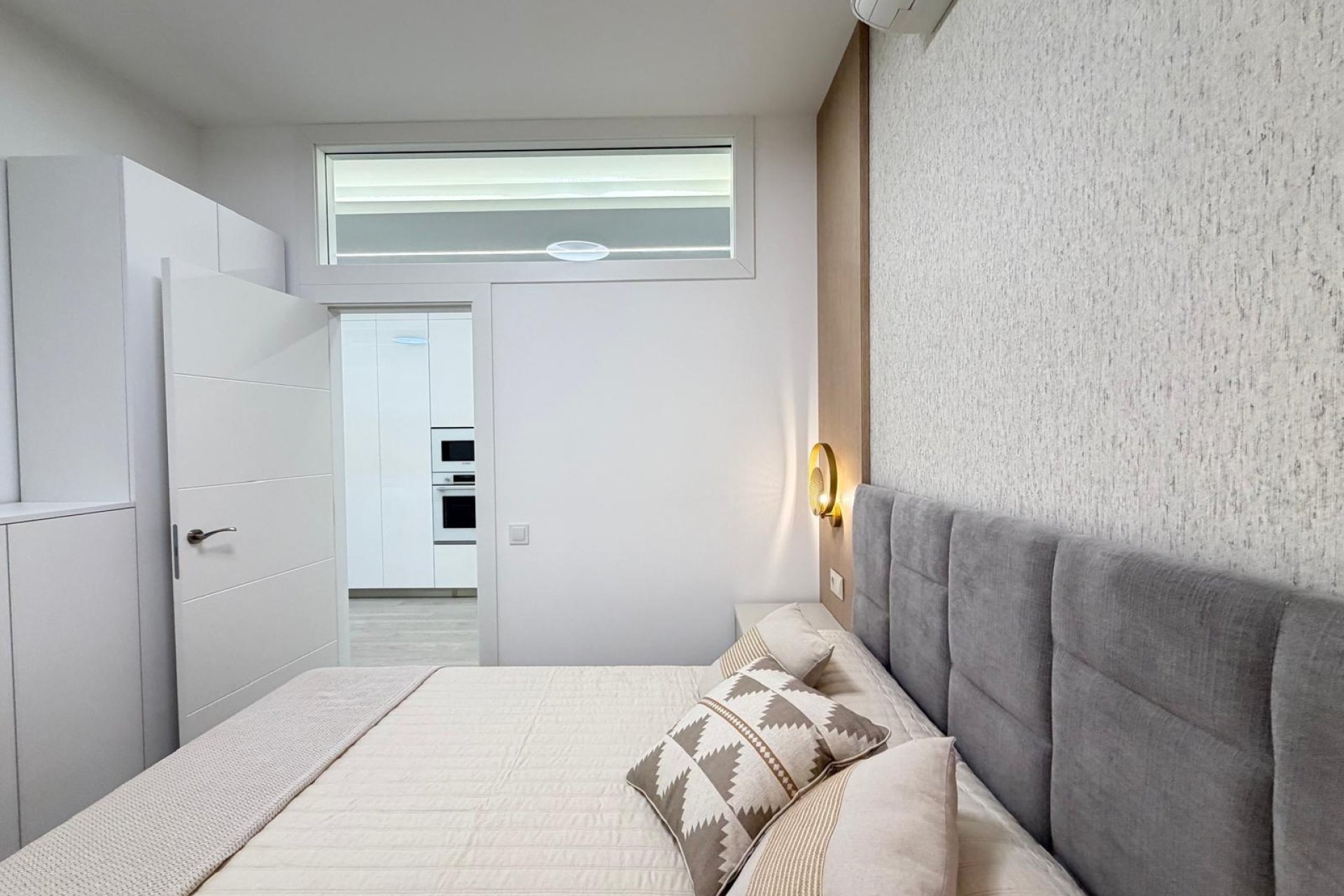 Revente - Apartment -
Torrevieja - Playa del Cura