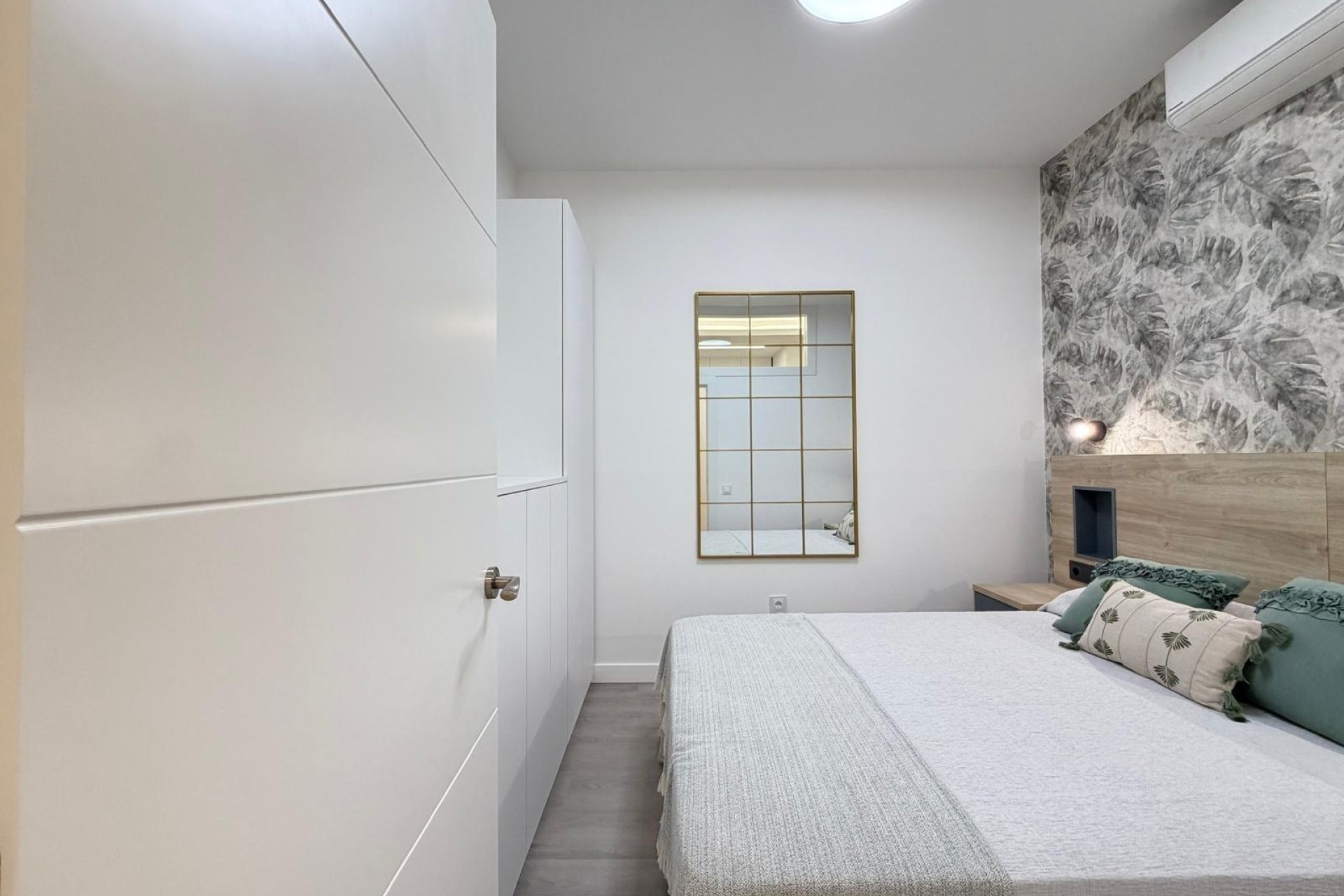 Revente - Apartment -
Torrevieja - Playa del Cura