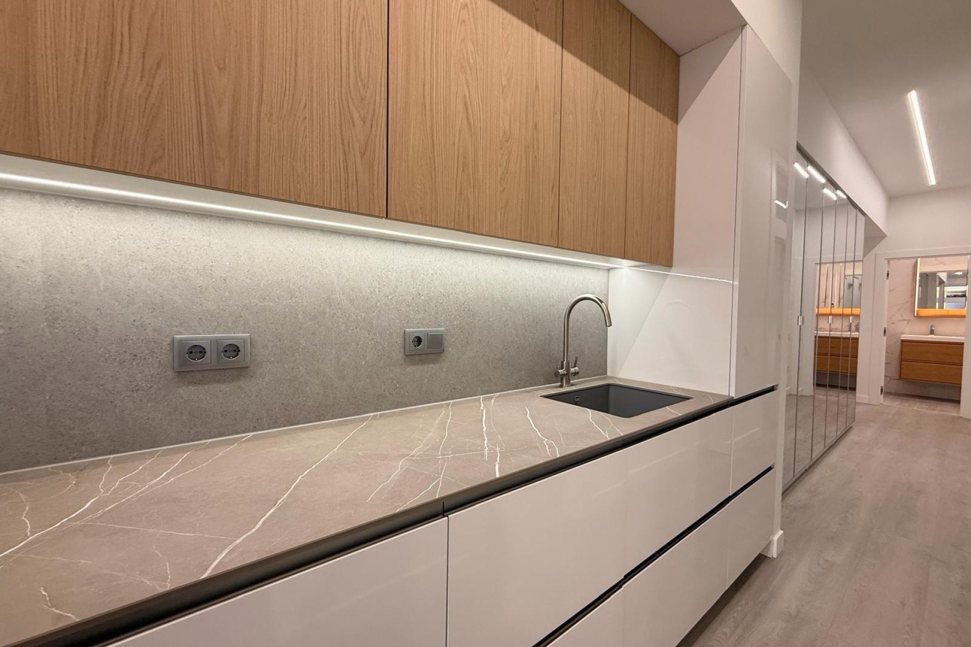 Revente - Apartment -
Torrevieja - Playa del Cura