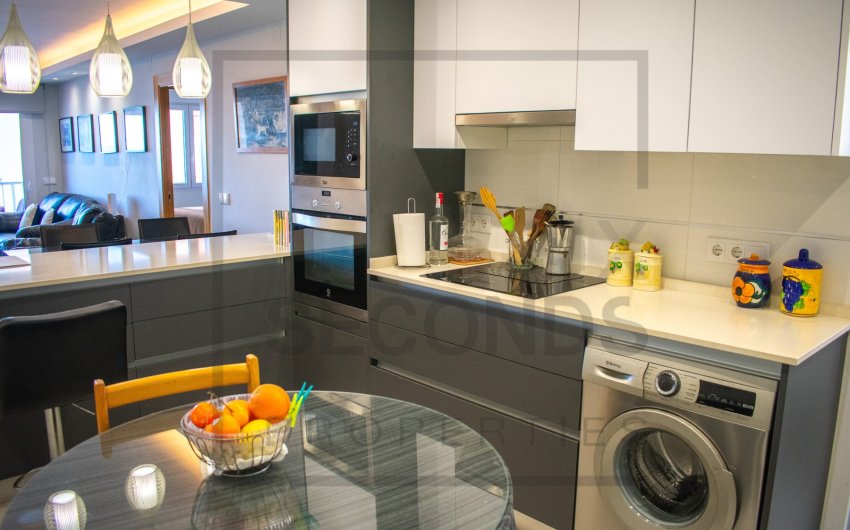 Revente - Apartment -
Torrevieja - Playa del Cura