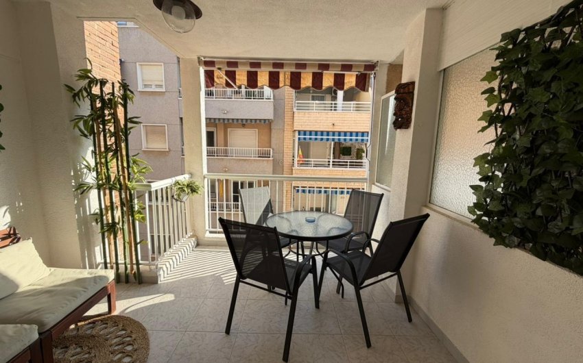 Revente - Apartment -
Torrevieja - Playa del Cura