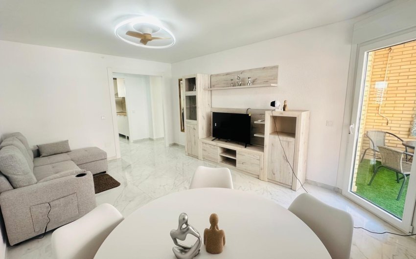 Revente - Apartment -
Torrevieja - Playa del Cura