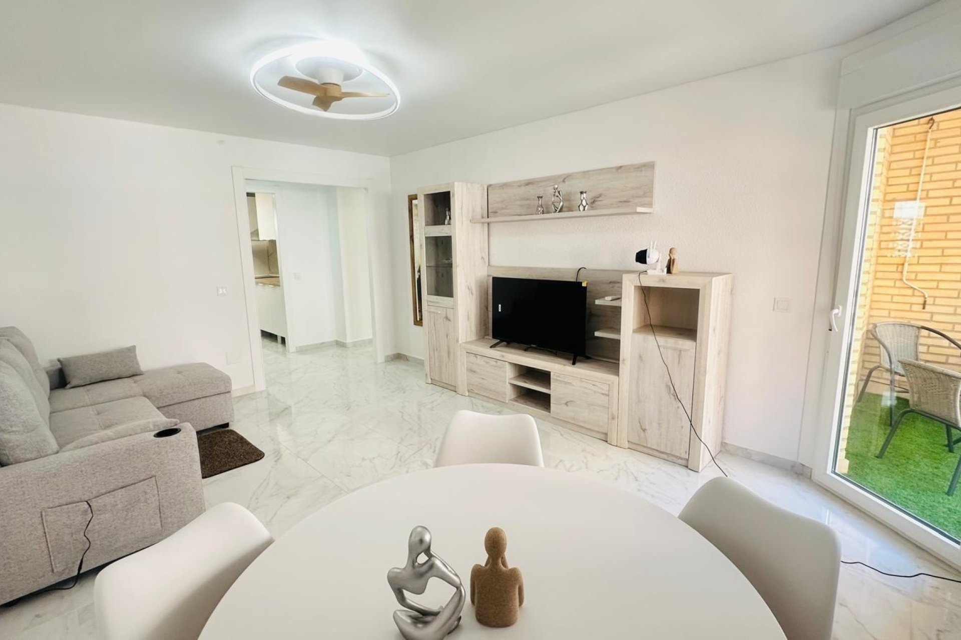 Revente - Apartment -
Torrevieja - Playa del Cura