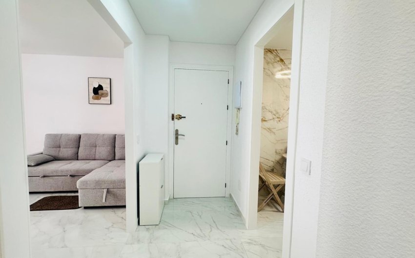 Revente - Apartment -
Torrevieja - Playa del Cura