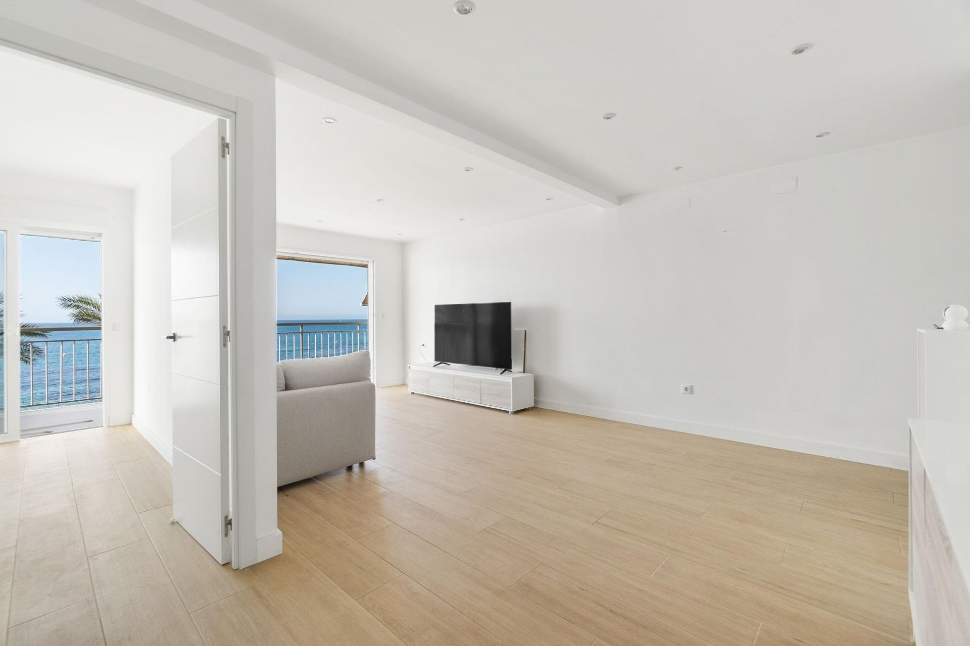 Revente - Apartment -
Torrevieja - Playa del Cura