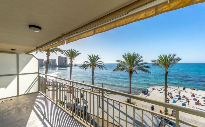 Revente - Apartment -
Torrevieja - Playa del Cura