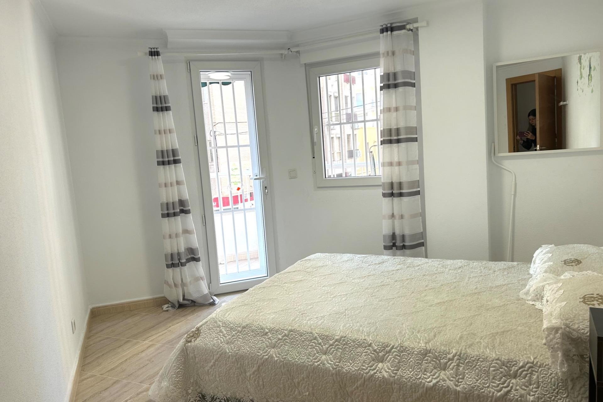 Revente - Apartment -
Torrevieja - Playa del Cura