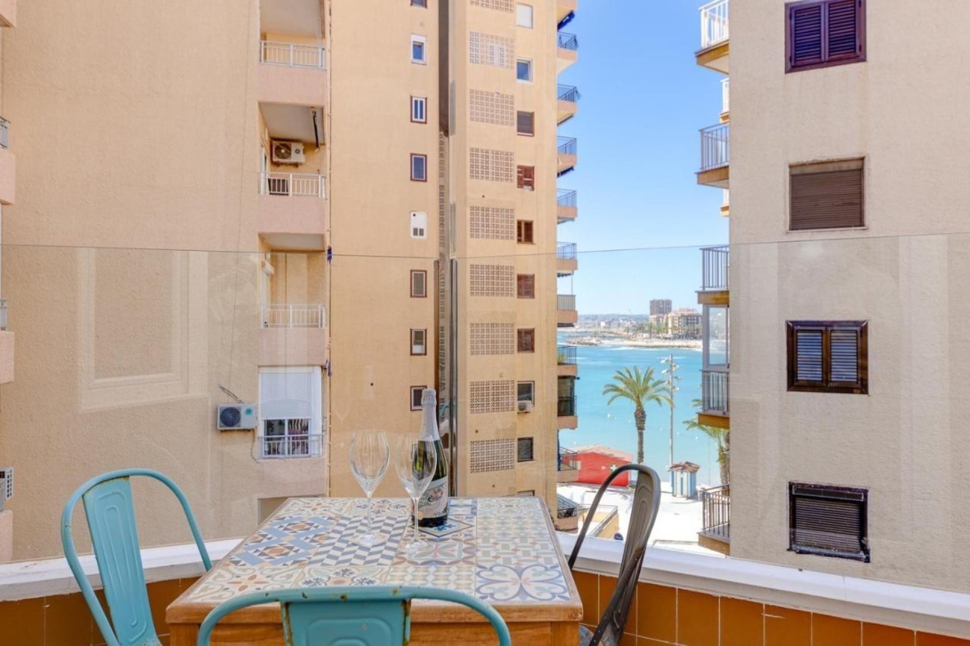 Revente - Apartment -
Torrevieja - Playa del Cura