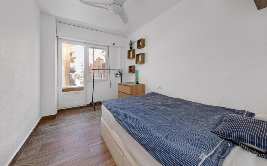 Revente - Apartment -
Torrevieja - Playa del Cura