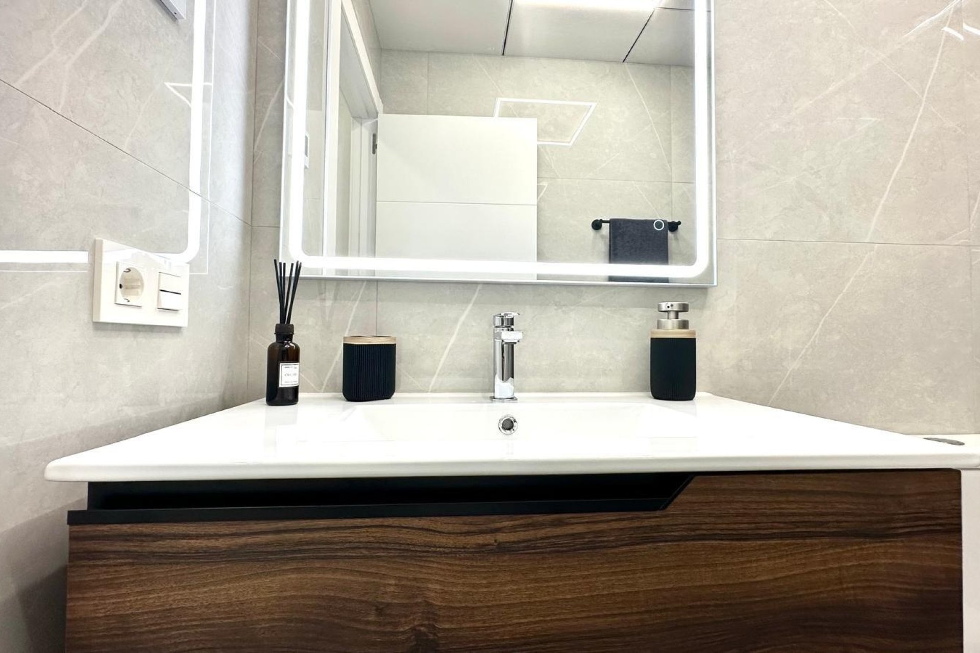 Revente - Apartment -
Torrevieja - Playa del Cura