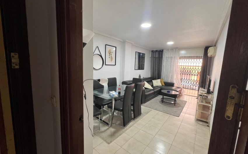 Revente - Apartment -
Torrevieja - Playa del Cura