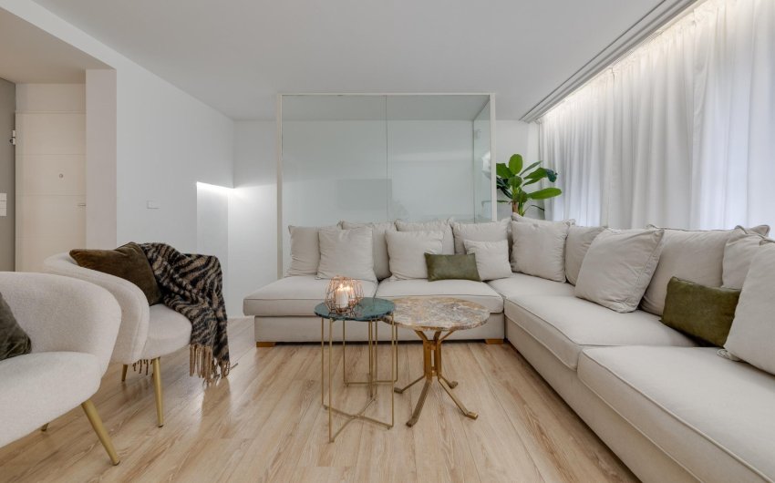 Revente - Apartment -
Torrevieja - Playa del Cura