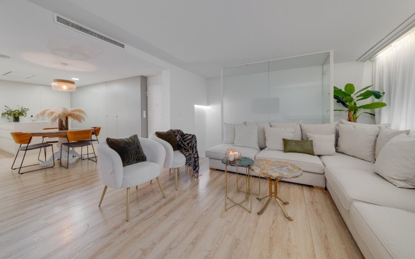 Revente - Apartment -
Torrevieja - Playa del Cura