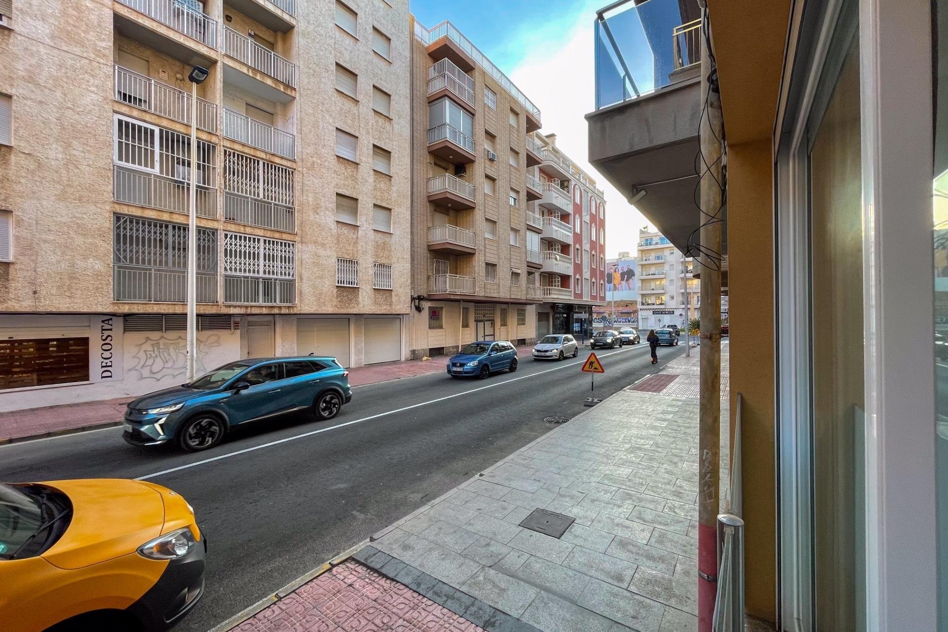 Revente - Apartment -
Torrevieja - Playa del Cura