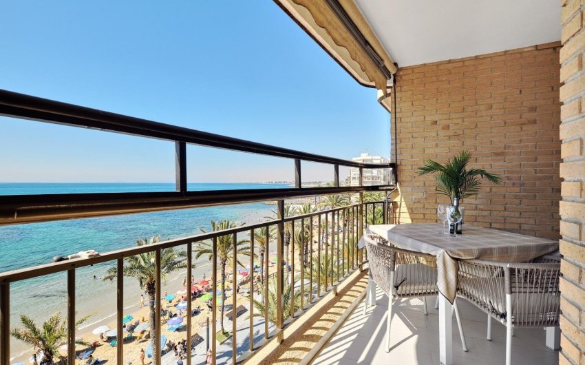 Revente - Apartment -
Torrevieja - Playa del Cura