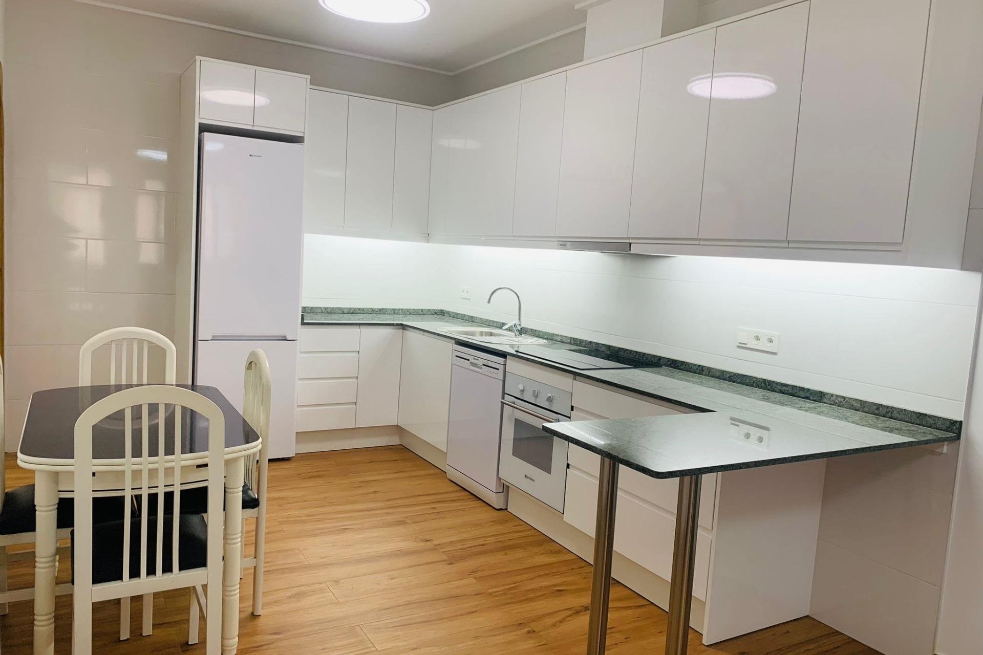 Revente - Apartment -
Torrevieja - Playa del Cura