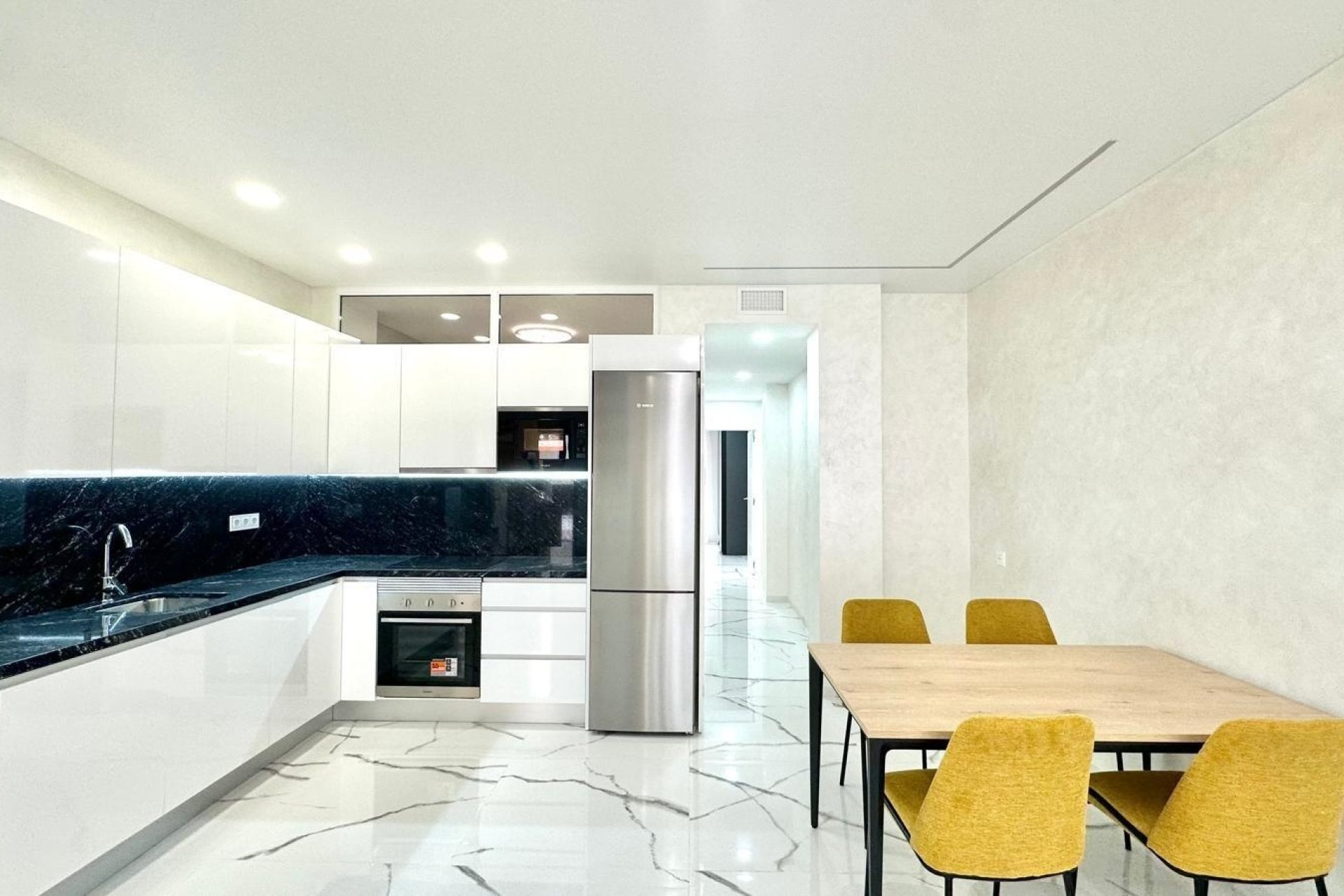 Revente - Apartment -
Torrevieja - Playa del Cura
