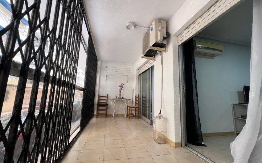 Revente - Apartment -
Torrevieja - Playa del Cura