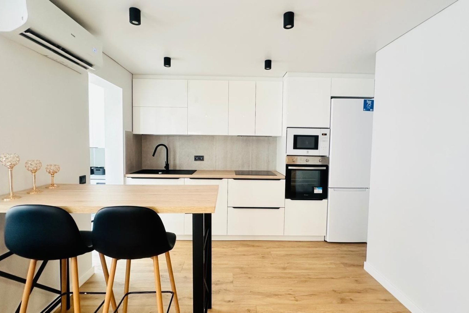 Revente - Apartment -
Torrevieja - Playa del Cura