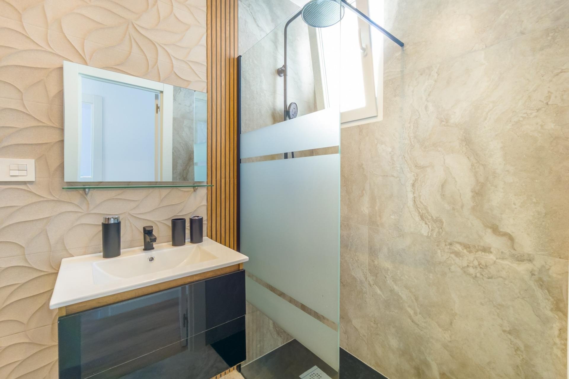 Revente - Apartment -
Torrevieja - Playa del Cura