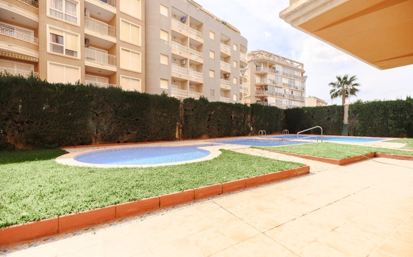 Revente - Apartment -
Torrevieja - Playa Los Locos