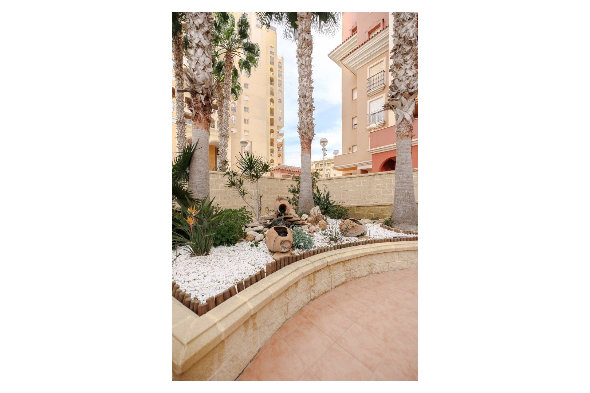 Revente - Apartment -
Torrevieja - Playa Los Locos