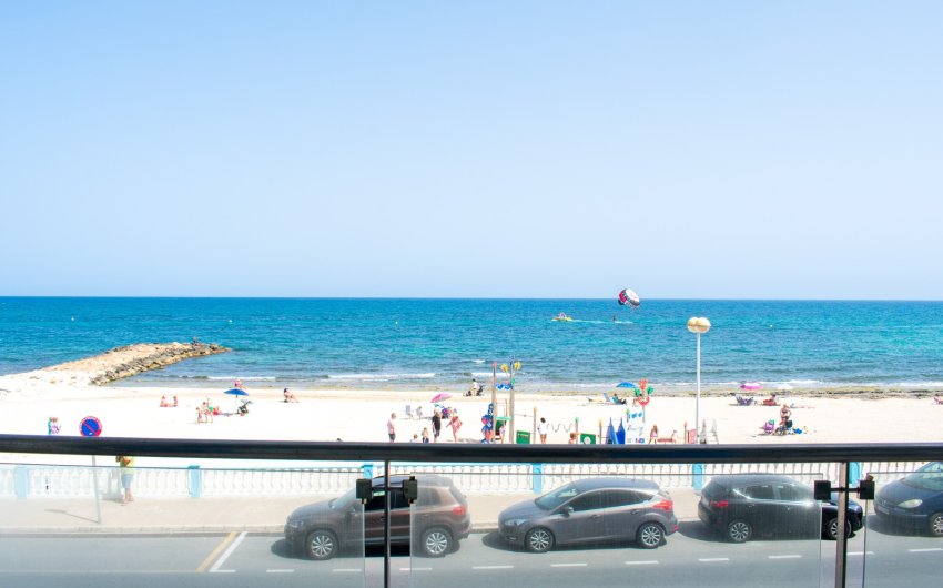 Revente - Apartment -
Torrevieja - Playa Los Locos