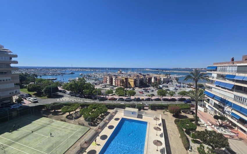 Revente - Apartment -
Torrevieja - Puerto Deportivo Marina Salinas