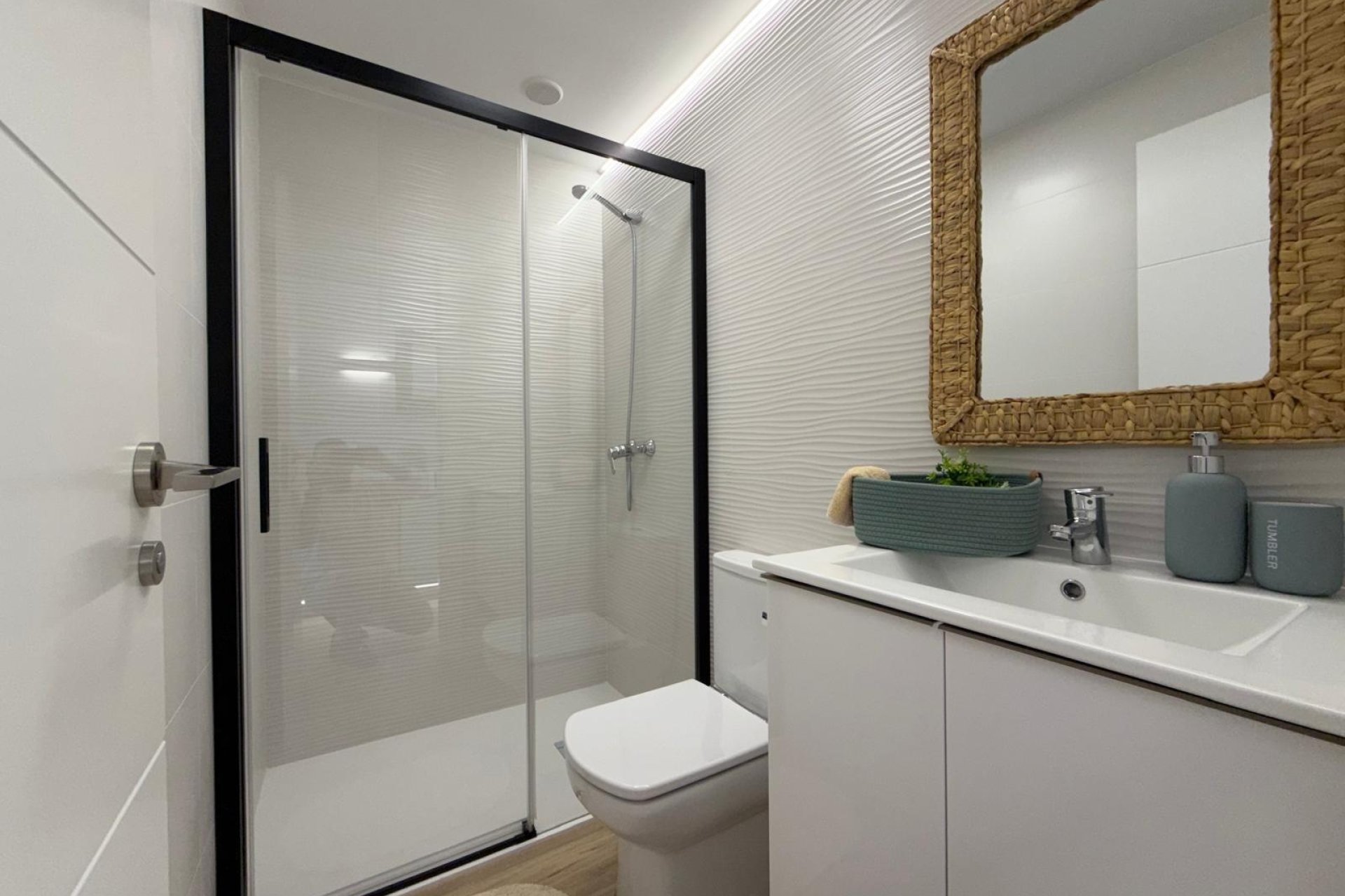 Revente - Apartment -
Torrevieja - Punta Prima