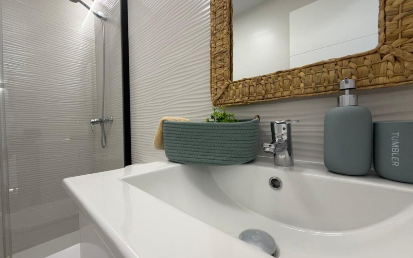 Revente - Apartment -
Torrevieja - Punta Prima