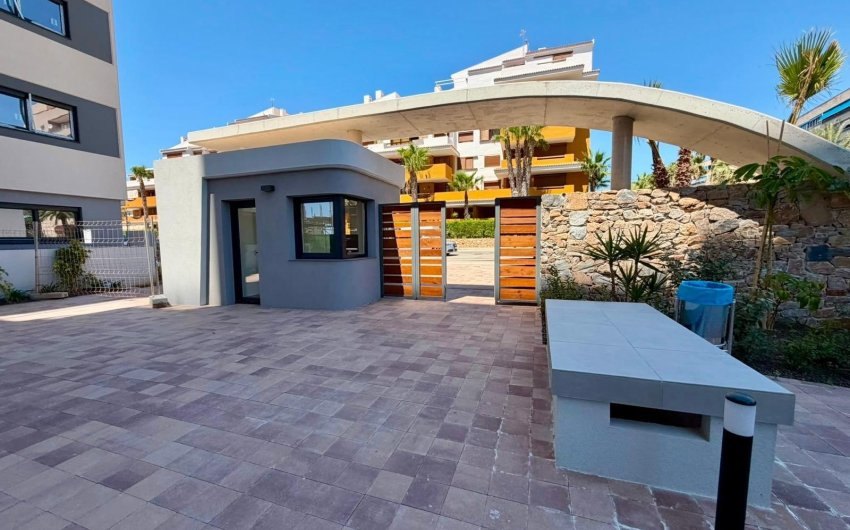 Revente - Apartment -
Torrevieja - Punta Prima